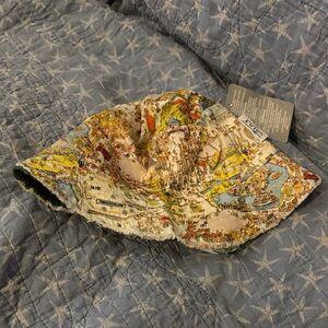 NWT Disney World maps Vault Collection bucket hat